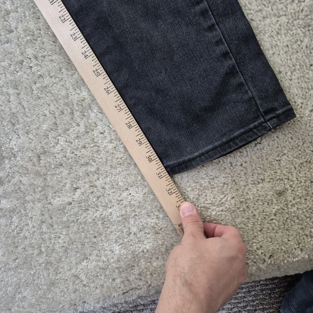 Levis 511 Jeans Mens Actual 32x31 Slim Straight Black Denim Punk Rock Retro 80s
